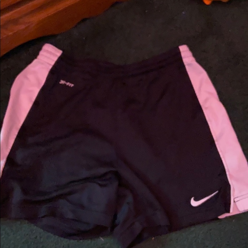 Nike Women’s Dri-Fit Short Size: XS